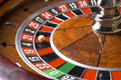 Slots Lounge پاکستان کیسینو میں بلیک جیک گیمز